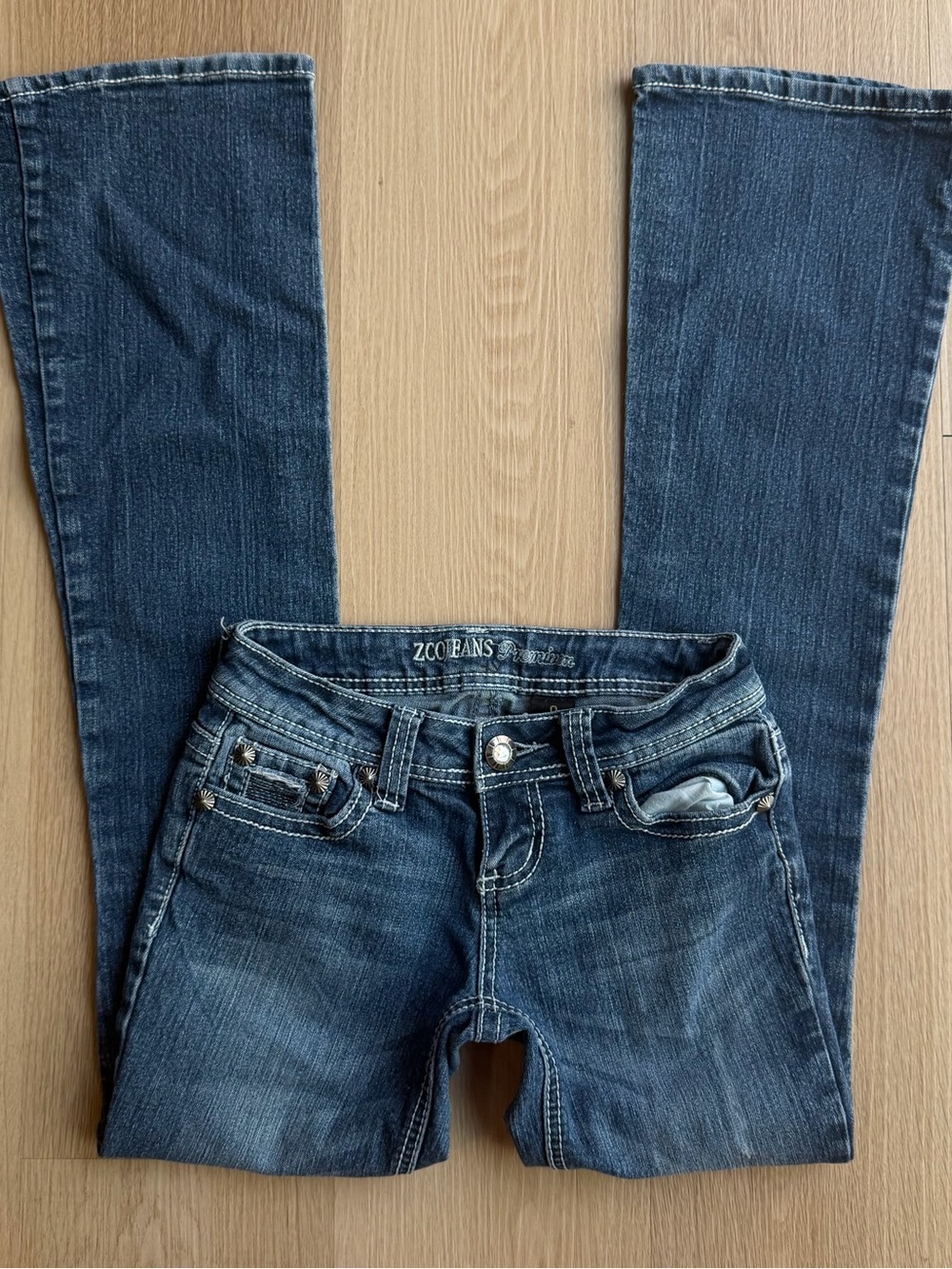 ZCO Jeans Women's Bootcut Jeans Blue Medium Wash Low Rise Stretch Studded 0